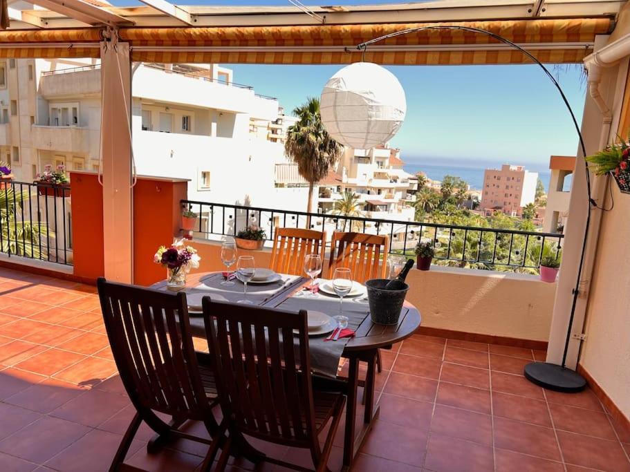 Benalmadena Costa Malaga Apartamento Muy Acogedor Con Vistas Al Mar Terraza Gigante Para Verano E Invierno Parking Ngoại thất bức ảnh