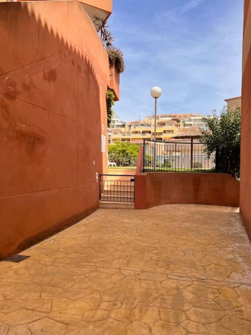 Benalmadena Costa Malaga Apartamento Muy Acogedor Con Vistas Al Mar Terraza Gigante Para Verano E Invierno Parking Ngoại thất bức ảnh