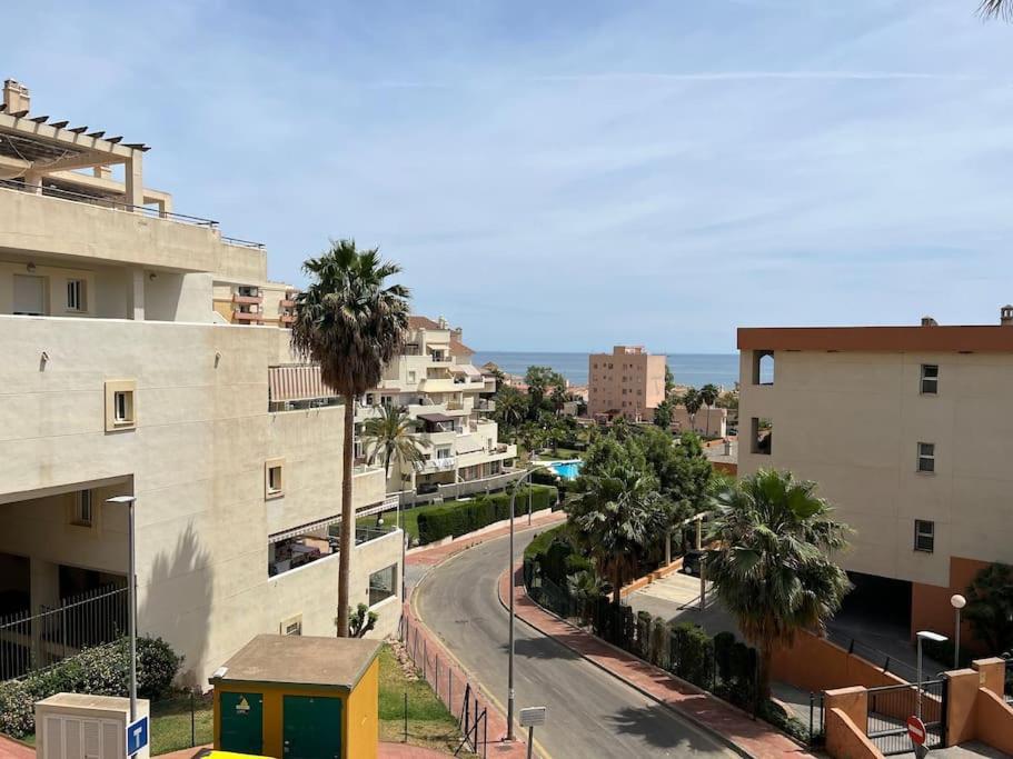 Benalmadena Costa Malaga Apartamento Muy Acogedor Con Vistas Al Mar Terraza Gigante Para Verano E Invierno Parking Ngoại thất bức ảnh