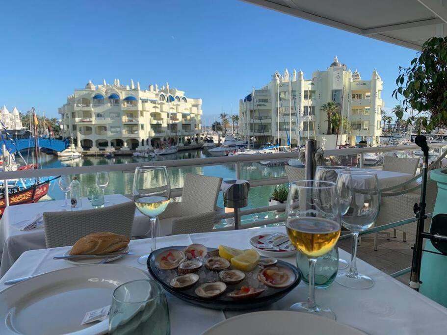 Benalmadena Costa Malaga Apartamento Muy Acogedor Con Vistas Al Mar Terraza Gigante Para Verano E Invierno Parking Ngoại thất bức ảnh